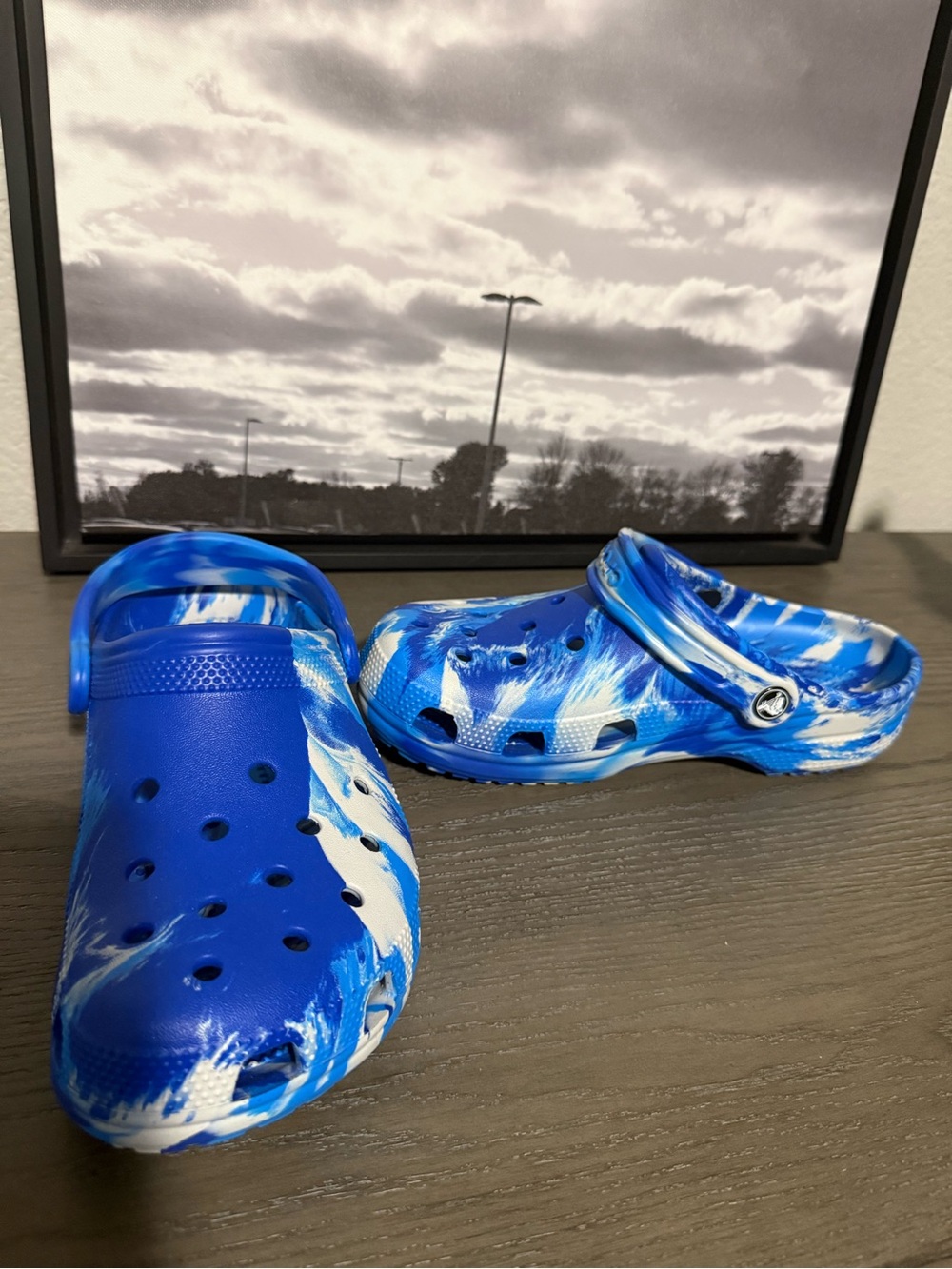 Women size 7 Blue Marble Slip-On Sandals with Heel Strap